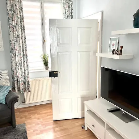 Apartment Fewo Kleine Stadtvilla *