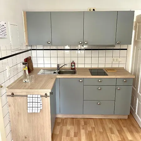 Fewo Kleine Stadtvilla Apartment *