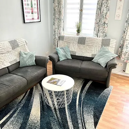 Apartment Fewo Kleine Stadtvilla *